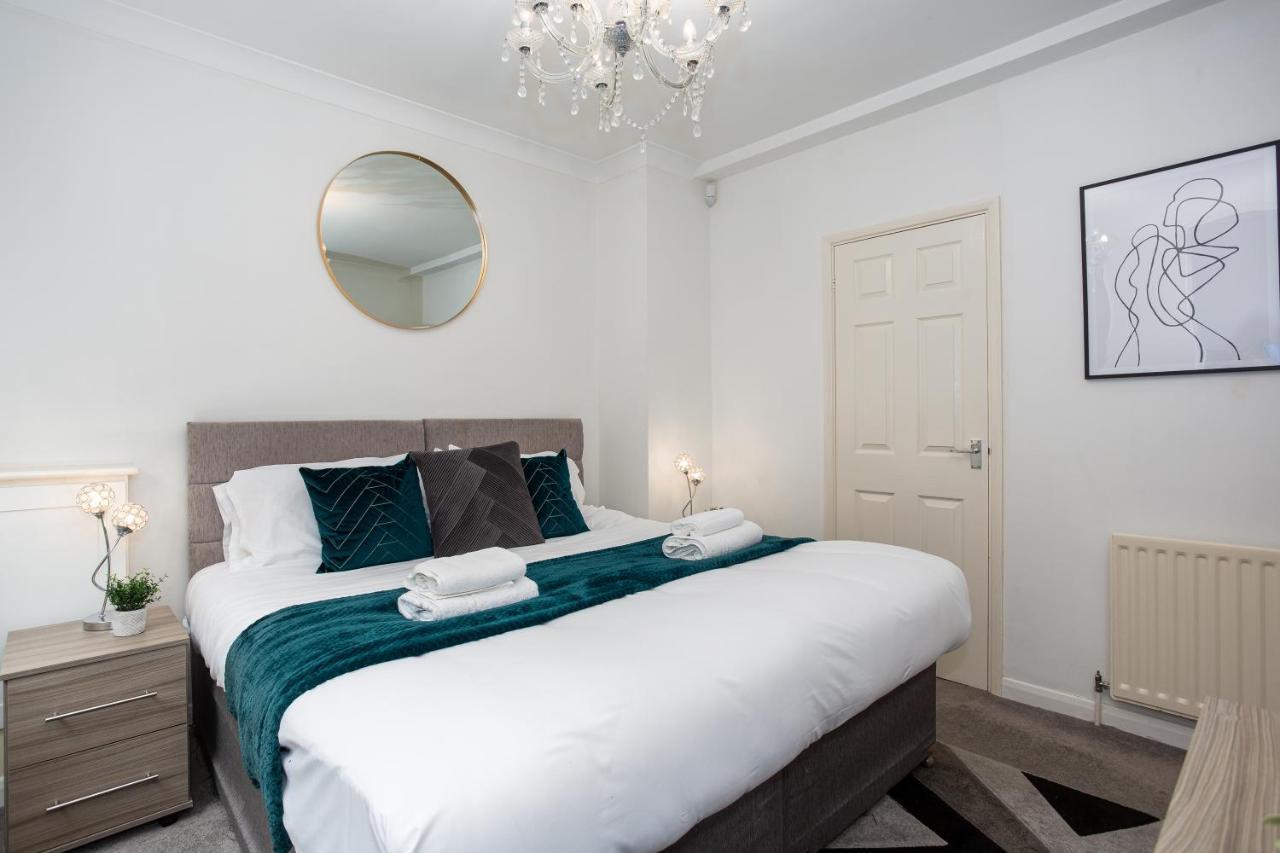 Leigh Apartments Southend-on-Sea Bagian luar foto